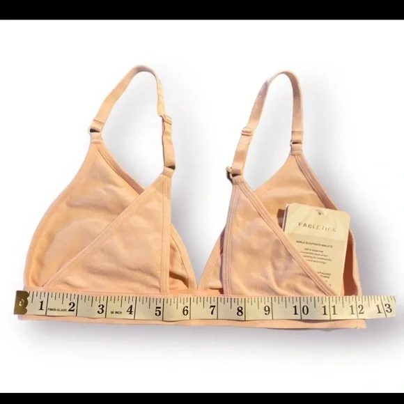 NWT FABLETICS Noelle Sculptknit RACERBACK BRALETTE SZ Small SOFT Pink Cloud - Picture 4 of 6